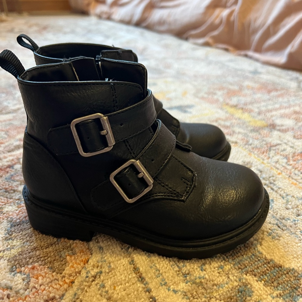 Cat & Jack Toddler girl boots